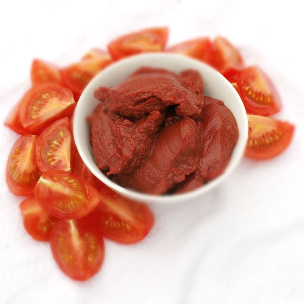 Tinned Tomatoes Including Peeled Plum & Chopped to Passata & Pizza Sauce