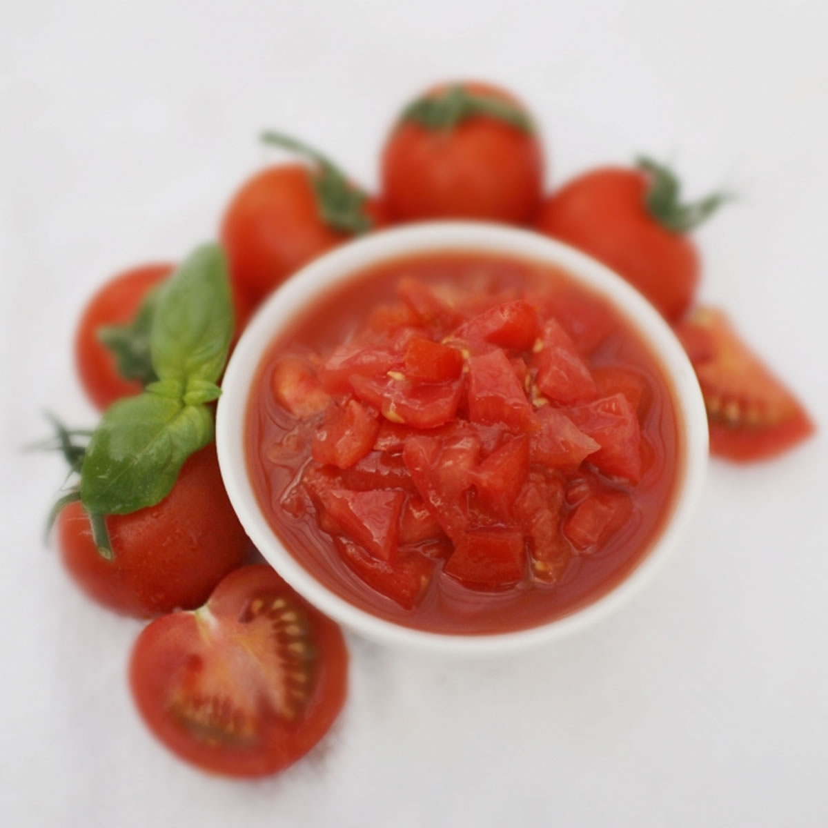 Tinned Tomatoes Including Peeled Plum & Chopped to Passata & Pizza Sauce