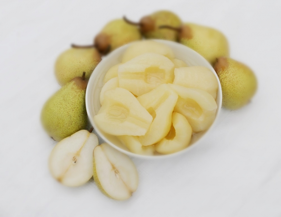 Tinned Fruits Over 40 years experience within the canned fruit industry