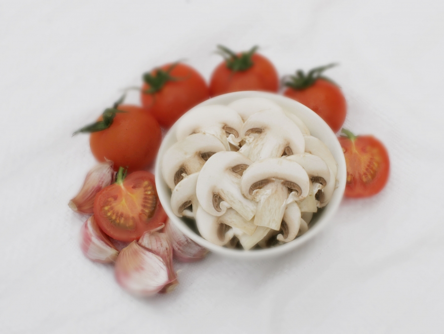 Tinned Vegetables Main ingredients for ready meals, pizza toppings, sandwiches and salads